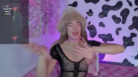 Snapshot of brihanna_cooper chatting on 10.01.25 bri online show from 10.01.25