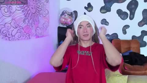 Snapshot of brihanna_cooper chatting on 10.19.25 bri online show from 10.19.25