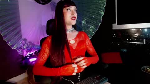 Snapshot of brillamettal chatting on 12.16.24 Brilla Mettal online show from 12.16.24