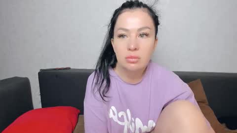 brilliantegirl_ online show from 09.18.25