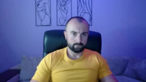 Snapshot of brindlefly69 chatting on 10.01.25 brindlefly69 online show from 10.01.25
