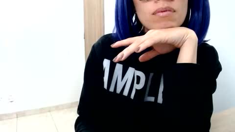 Snapshot of brisama chatting on 05.18.26 brisama online show from 05.18.26