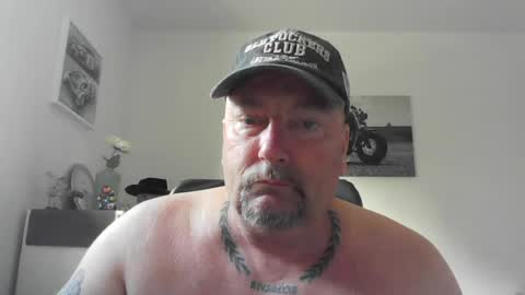 Snapshot of brisco1971 chatting on 07.04.26 Brisco schner Schwanz online show from 07.04.26