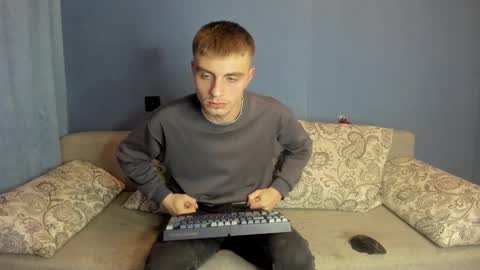 bristlebback online show from 09.22.25