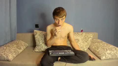 bristlebback online show from 11.22.25