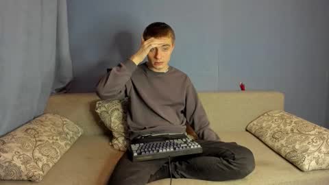 bristlebback online show from 01.08.26