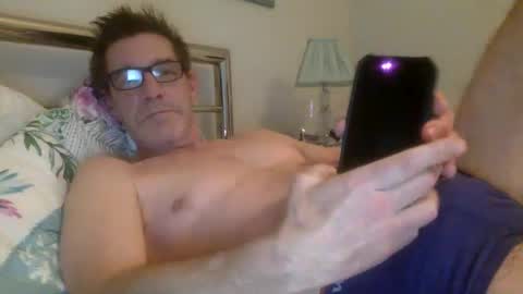Snapshot of brital100 chatting on 12.28.24 brital100 online show from 12.28.24