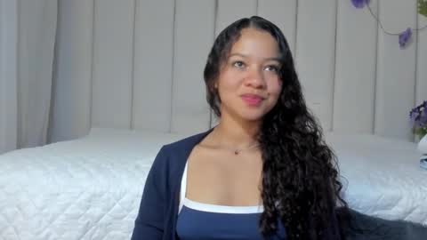 Snapshot of brithany_rousee chatting on 02.19.25 Brithany Rousee online show from 02.19.25