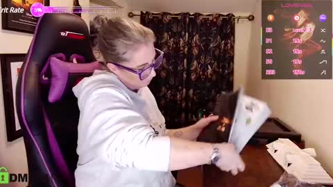 Snapshot of britishladya chatting on 01.21.25 Lady Annabelle Montgomery online show from 01.21.25