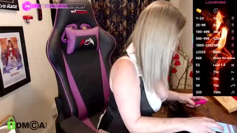 Snapshot of britishladya chatting on 02.06.25 Lady Annabelle Montgomery online show from 02.06.25