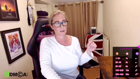 Snapshot of britishladya chatting on 03.12.25 Lady Annabelle Montgomery online show from 03.12.25