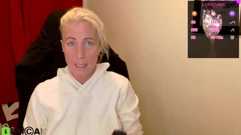 Snapshot of britishladya chatting on 10.19.25 Lady Annabelle Montgomery online show from 10.19.25