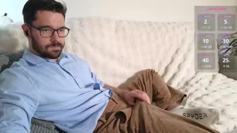 Snapshot of britishpoet chatting on 05.03.26 Callum online show from 05.03.26