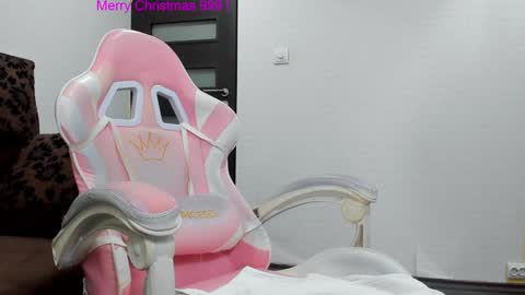 britney_charm online show from 01.15.25