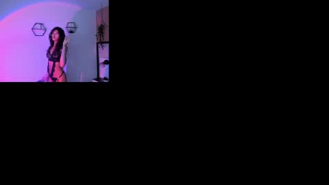 Snapshot of britney_collins_ chatting on 06.15.26 britney_collins_ online show from 06.15.26