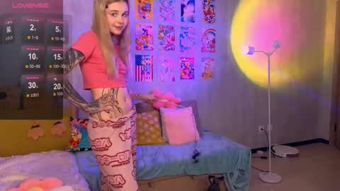 Britney online show from 02.12.26