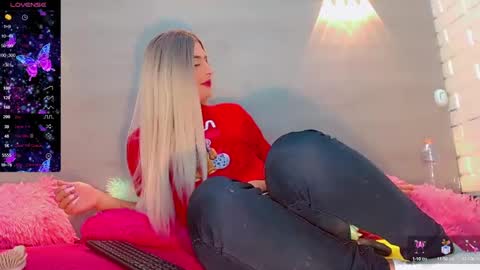 Snapshot of britney_ortega chatting on 01.25.25 britney_ortega online show from 01.25.25