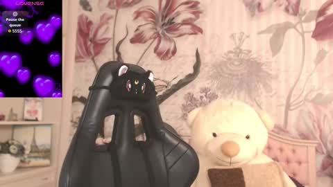 britneybarker online show from 09.10.25