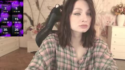 britneybarker online show from 10.04.25