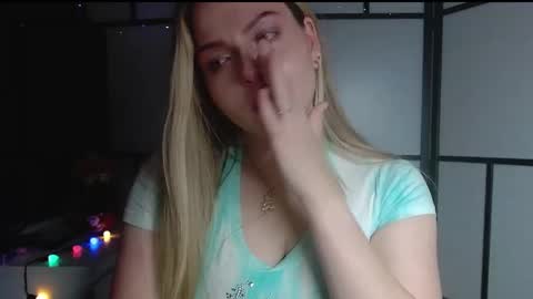 BritneyGlow online show from 12.16.24