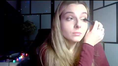 BritneyGlow online show from 12.16.24