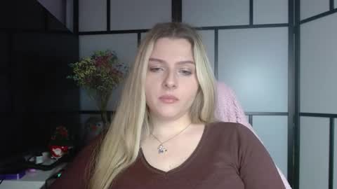 BritneyGlow online show from 12.19.24