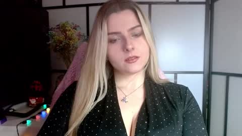 BritneyGlow online show from 12.30.24