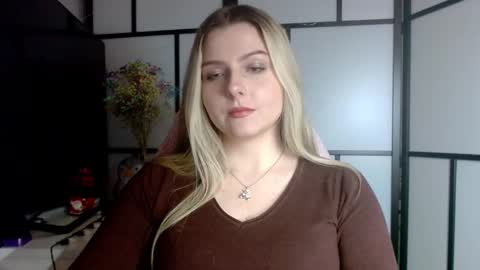 BritneyGlow online show from 01.03.25