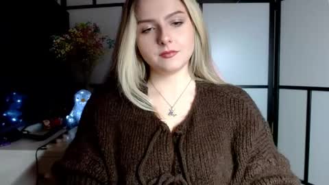 BritneyGlow online show from 01.22.25