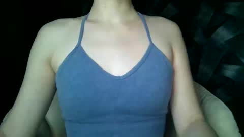 Snapshot of britneykittens chatting on 01.10.25 BritneyKittens online show from 01.10.25