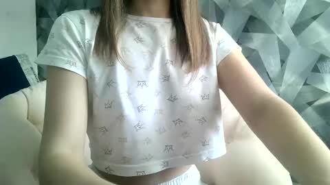 Snapshot of britneykittens chatting on 01.30.25 BritneyKittens online show from 01.30.25