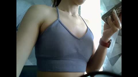 BritneyxKittens online show from 11.21.25