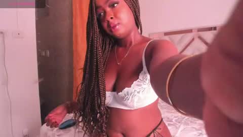 Snapshot of brittanyjhonnns chatting on 06.19.26 brittany 25 years old happy as a worm online show from 06.19.26