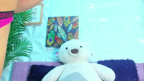 BRIYIT     online show from 09.19.25