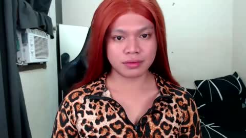 Snapshot of brizellah18 chatting on 12.15.24 ELLAH online show from 12.15.24