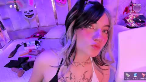     online show from 01.26.25