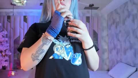 Snapshot of broklin_white23 chatting on 02.01.26 online show from 02.01.26