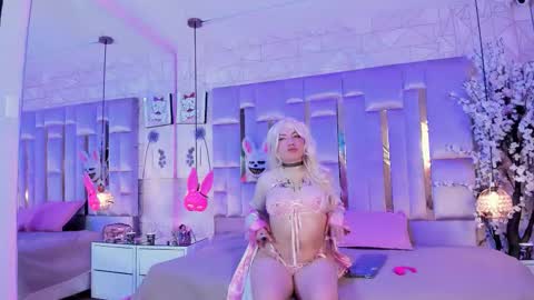 Snapshot of broklin_white23 chatting on 02.19.26 online show from 02.19.26