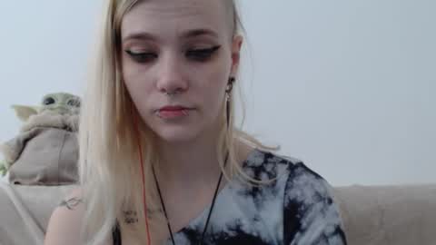 Snapshot of brookewylde_20 chatting on 03.22.26 brookewylde_20 online show from 03.22.26
