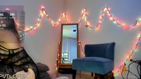 Snapshot of brooklyn_shai chatting on 11.30.25 Brooklyn online show from 11.30.25