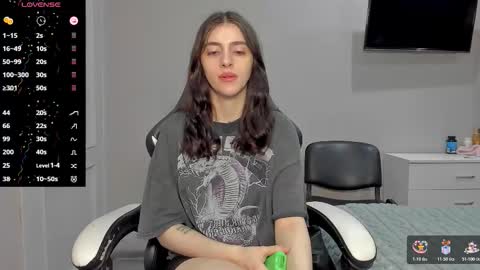 broosnica1 online show from 10.28.25