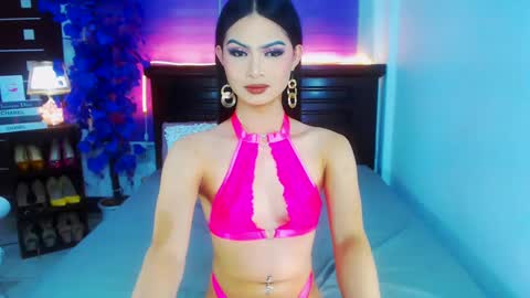 Snapshot of brownsausageroberta chatting on 12.18.24 Roberta GODDESS OF PLEASURE AND SEXUALDESIRE online show from 12.18.24