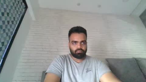 Snapshot of brownstud95 chatting on 02.04.25 brownstud95 online show from 02.04.25