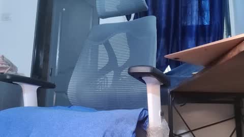 brownuncut3019 online show from 12.19.24