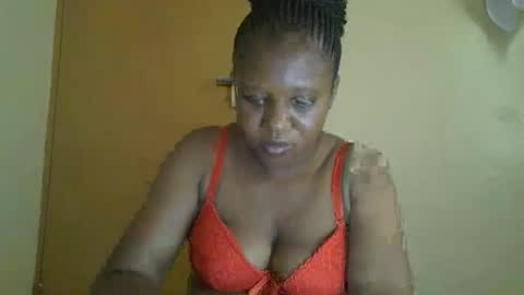 Snapshot of browny_kinky chatting on 05.13.26 pitch online show from 05.13.26