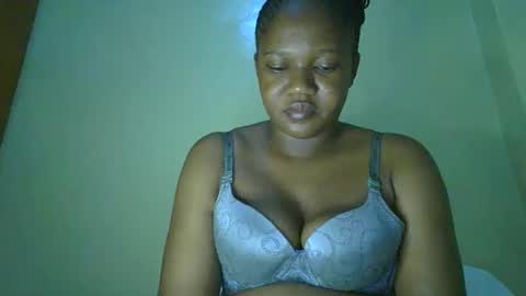 Snapshot of browny_kinky chatting on 05.13.26 pitch online show from 05.13.26