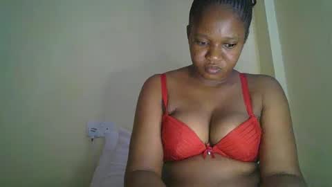 Snapshot of browny_kinky chatting on 05.19.26 pitch online show from 05.19.26
