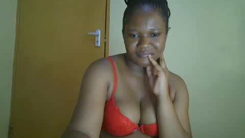 Snapshot of browny_kinky chatting on 05.26.26 pitch online show from 05.26.26