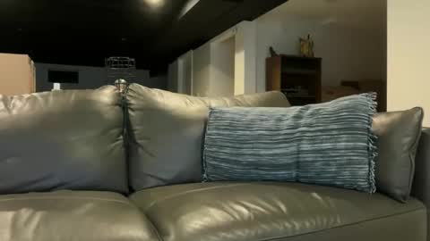 Bruce online show from 05.05.26