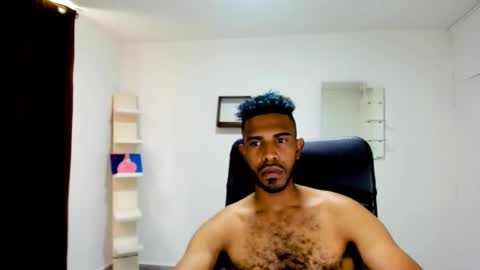 bruce_1111 online show from 09.11.25